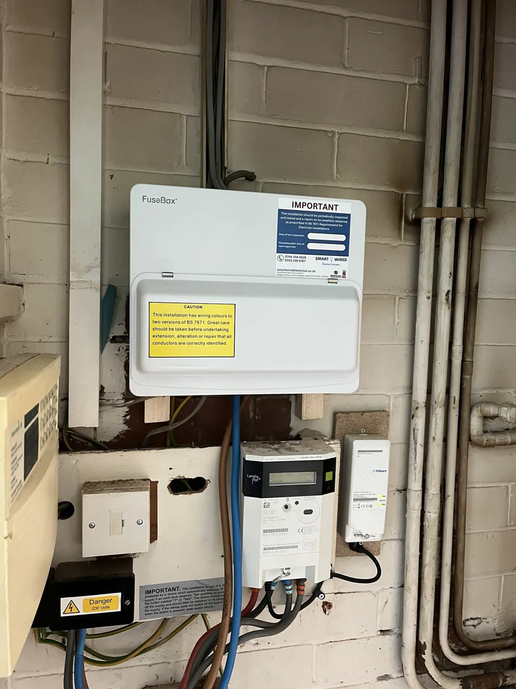 New FuseBox consumer unit with SmartWired inspection label in the same position