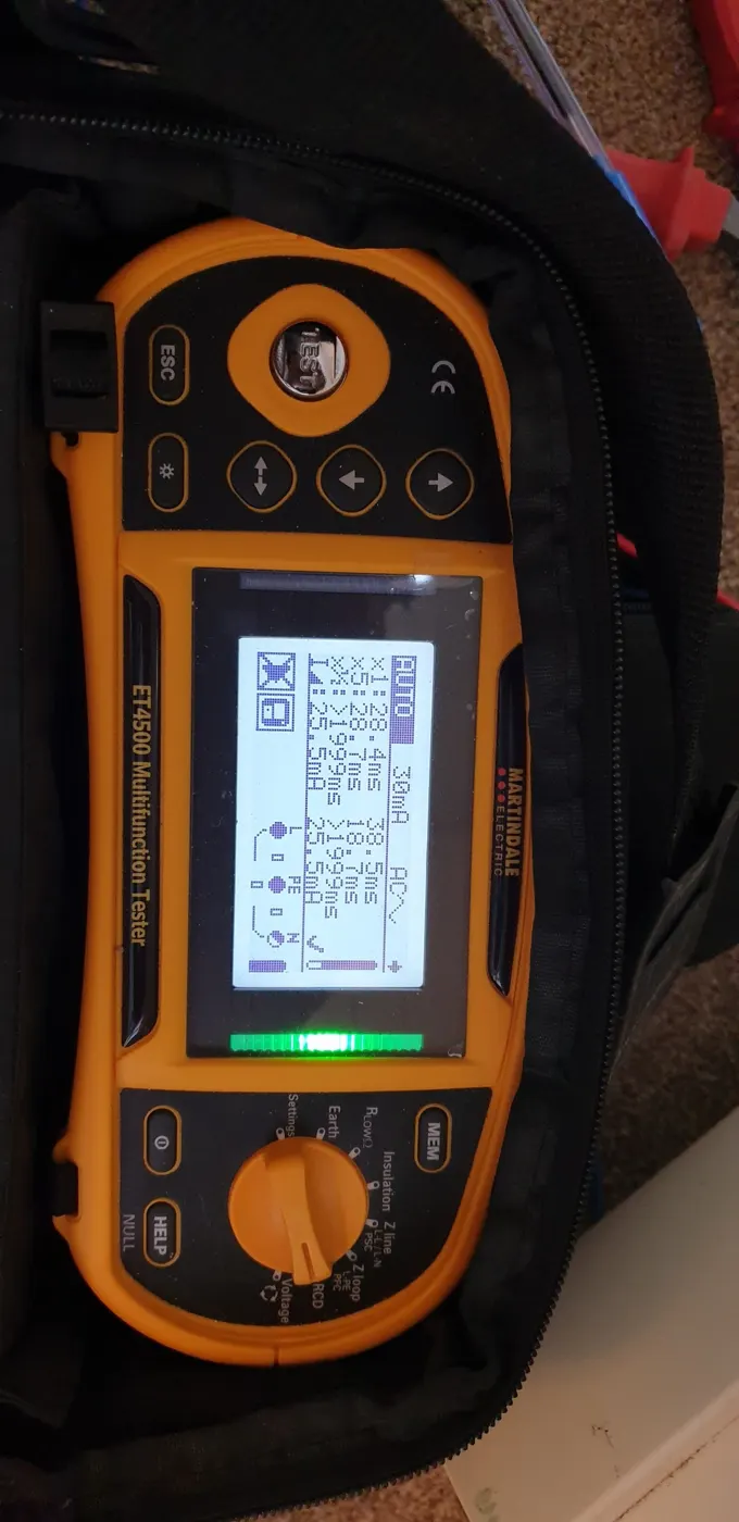 RCD test reading on a tester